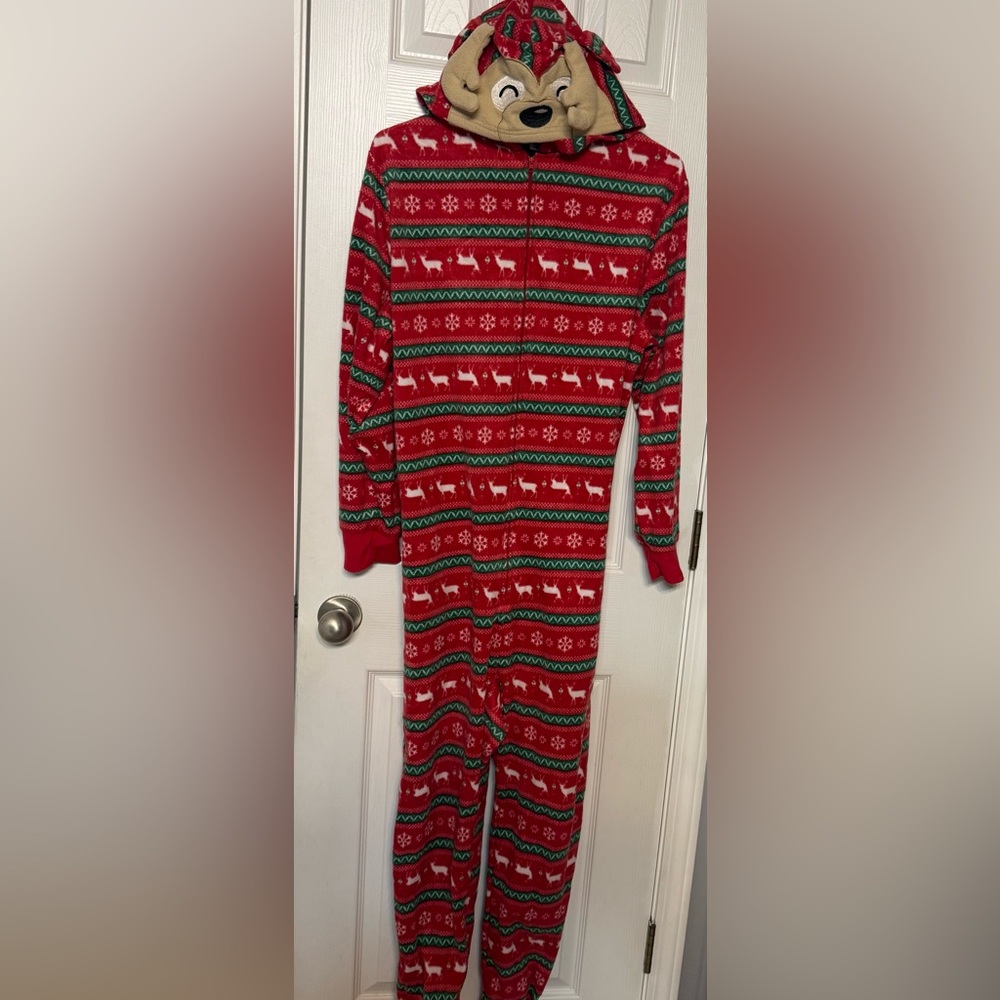 Reindeer/Christmas Onesie sz Medium